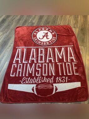 Alabama crimson tide plush fleece velvet oversized blanket